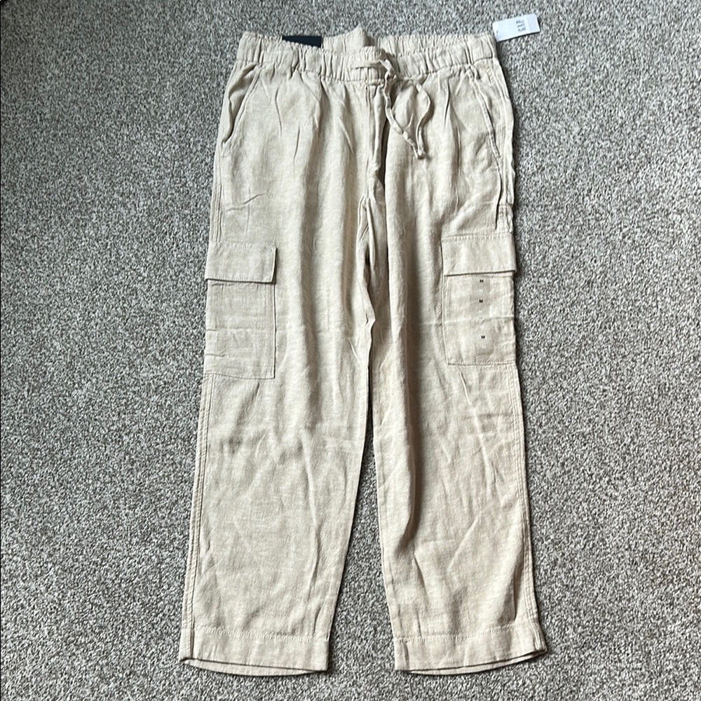 Gap “Easy Pant” Linen Blend Tan Cargo Pants, Medium, New w Tags.